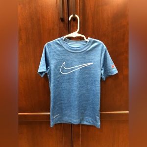 Blue Nike T-shirt for boys size 6
